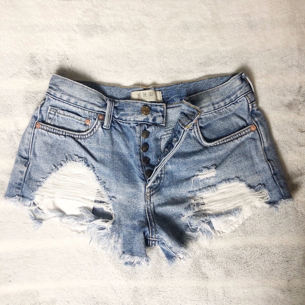 We the Free Distressed Denim Shorts 25 (XS)